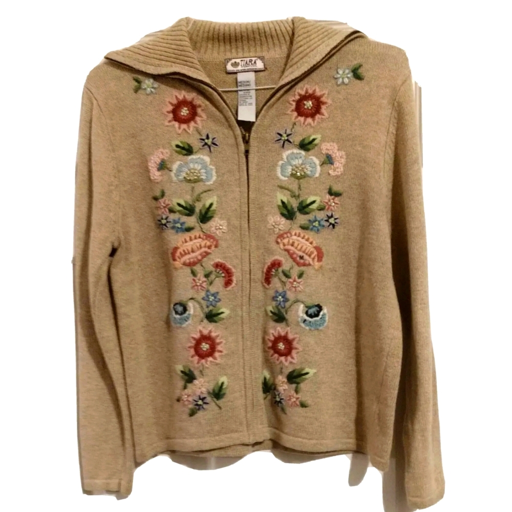 SOLD Vintage 🆕 Tiara International Embroidered Cardigan Sweater Zipper Front - Picture 1 of 11